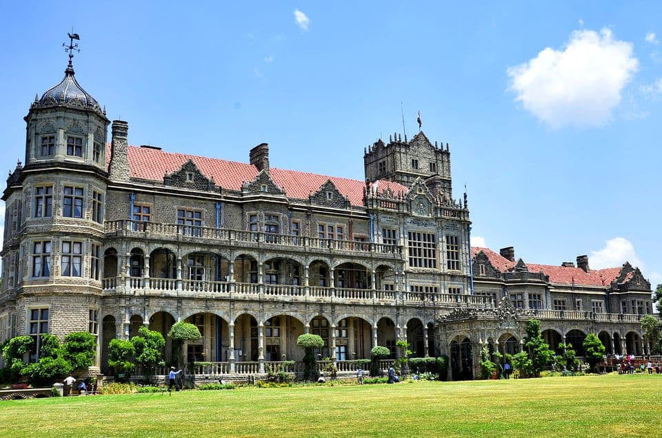 Himachal Fantasy – 9 Days & 8 Nights